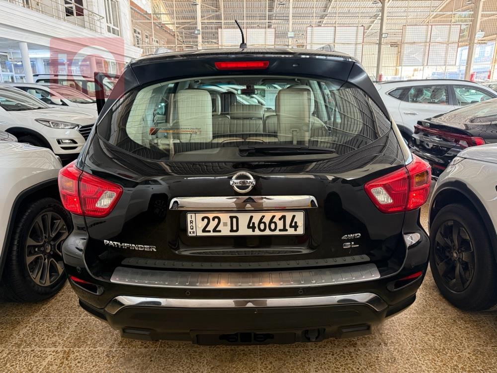 نيسان باثفايندر